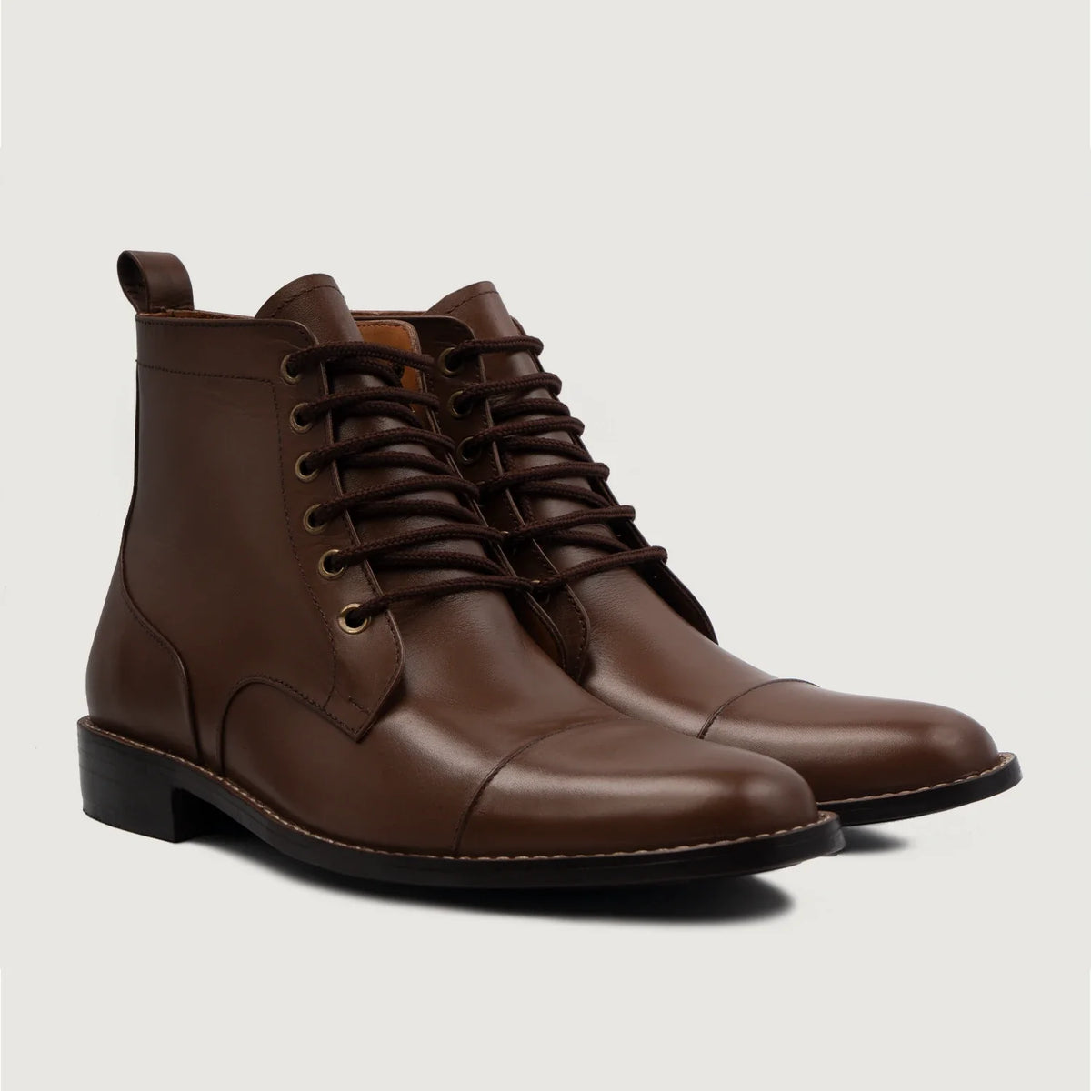 Knight Derby Marron Bottines en cuir pour Homme For Men in Brown Full-Grain Leather - Vue de profil | Acheter en ligne