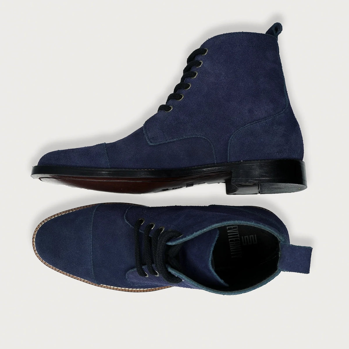 Knight Derby Midnight Bleu Suede Bottines en cuir pour Homme For Men - Contrefort de talon renforcé & surpiqûres doubles de précision