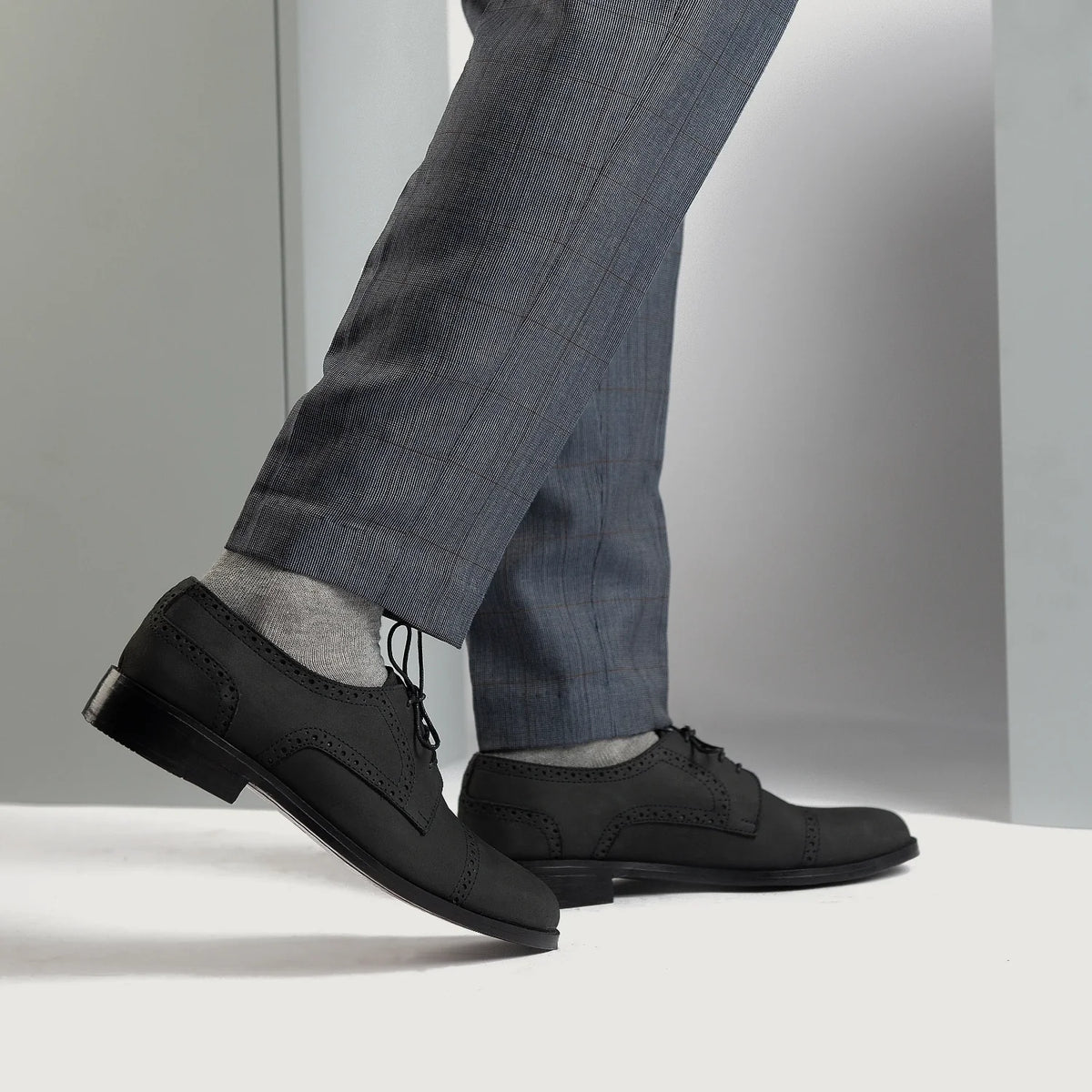 Top-Down Perspective Showing Lacing System & Tongue Craftsmanship