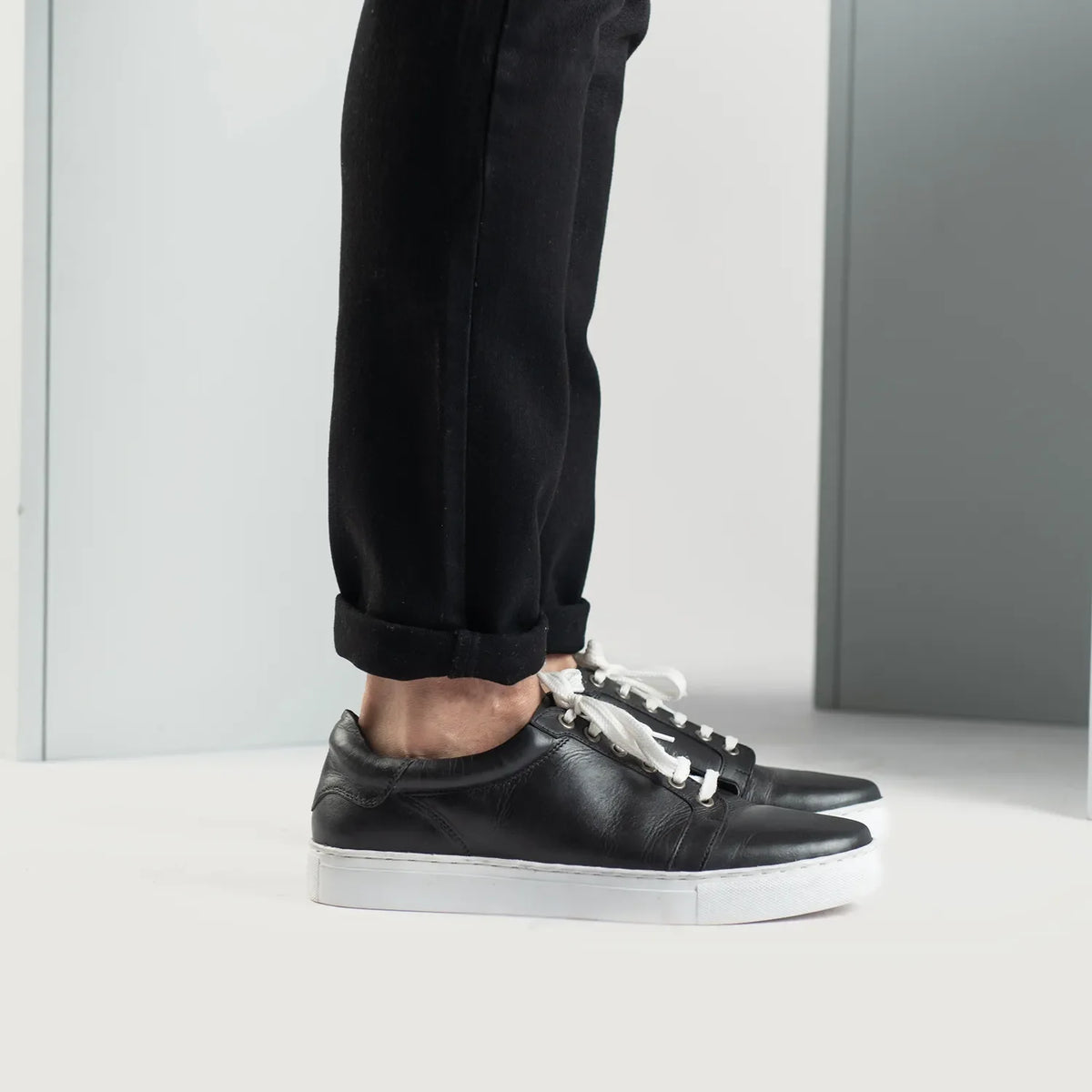 Orlaven Carter Runn Noir Baskets en cuir pour Homme footwear image 9