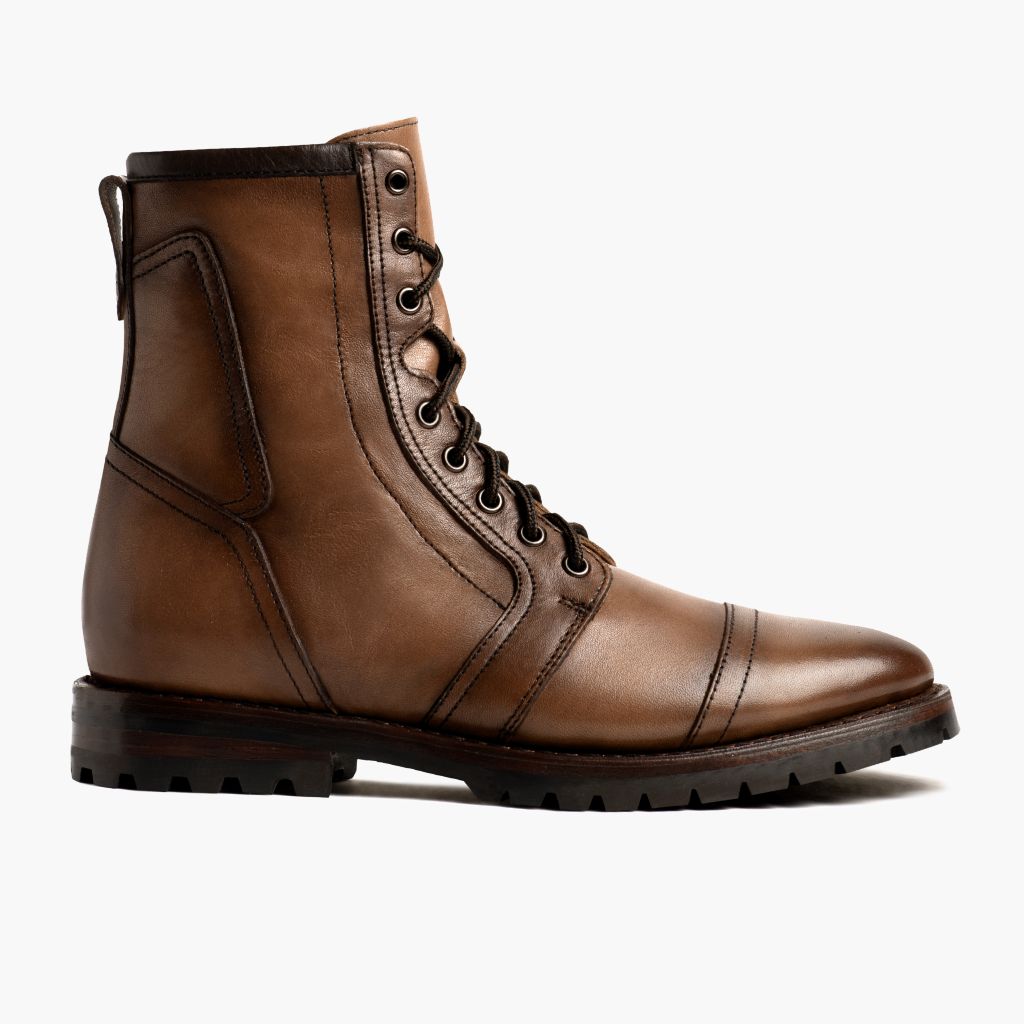 Casa Moto Blé Ambré Bottines en cuir pour Homme - Vue de profil mettant en valeur la coupe de manche ergonomique