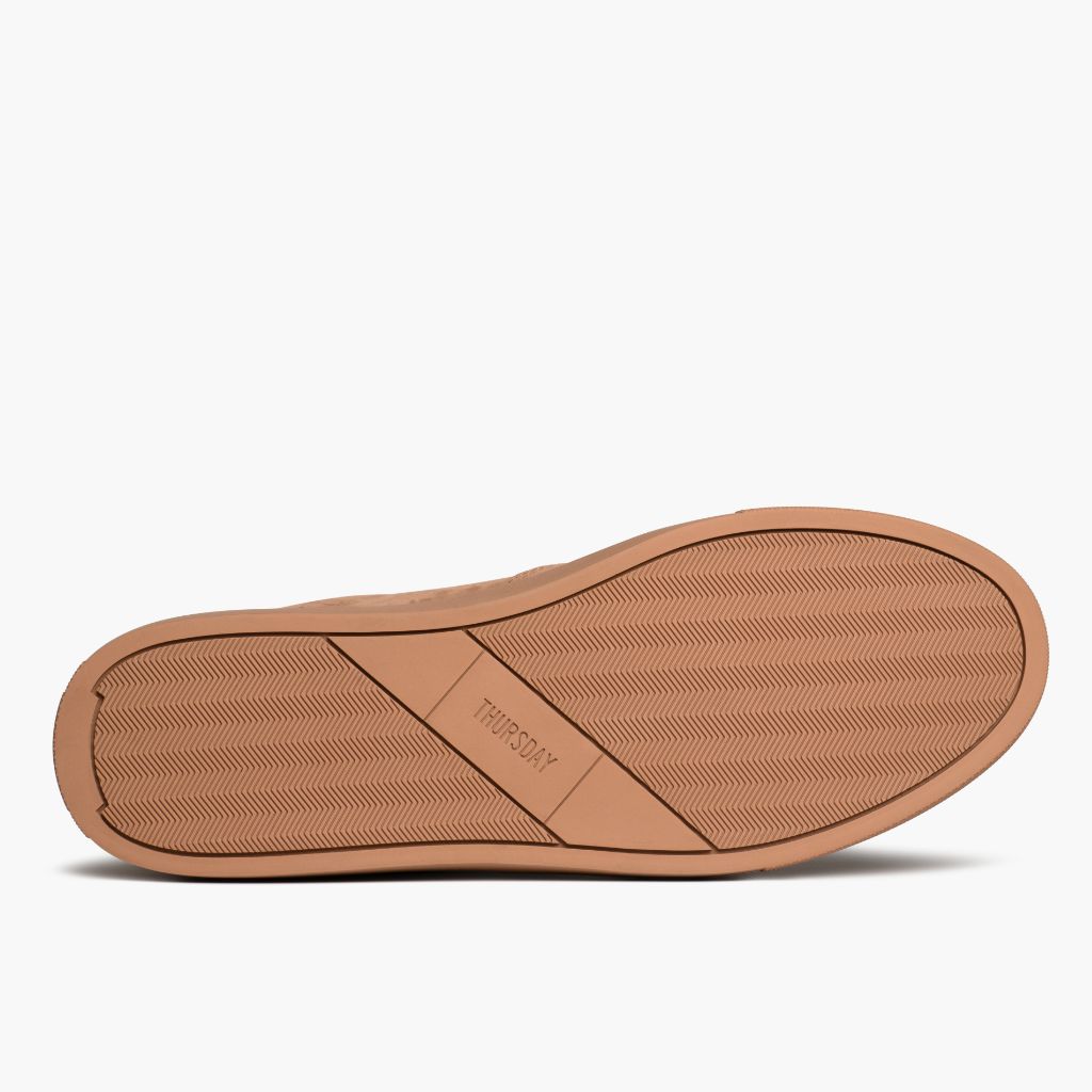 High-Traction Rubber Outsole & Lug Tread Pattern on Court Clay Baskets en cuir pour Homme