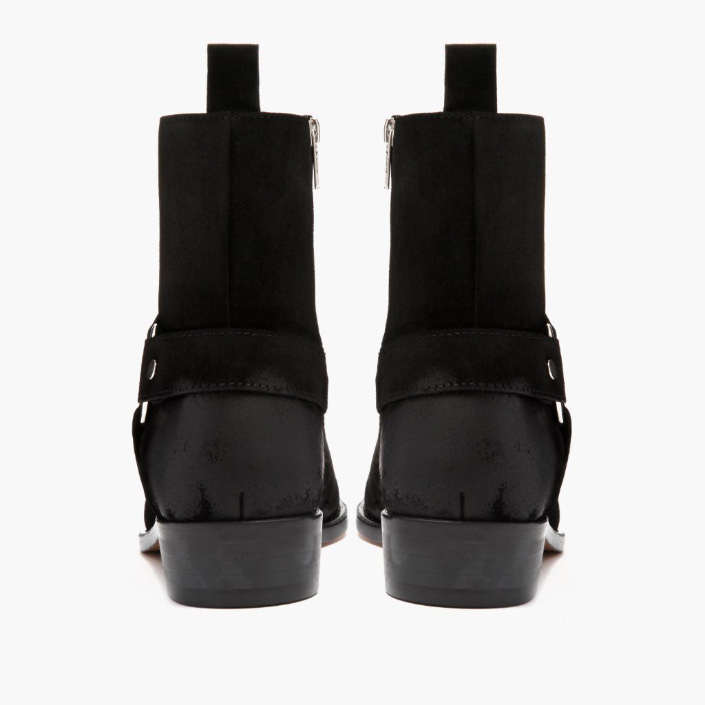High-Traction Rubber Outsole & Lug Tread Pattern on Harness Noir Suede Bottines en cuir pour Homme