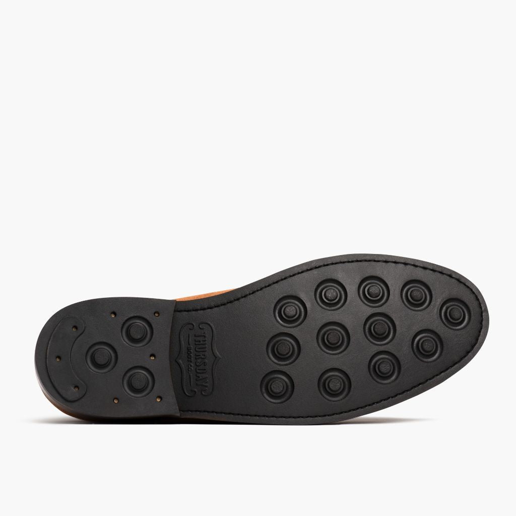 High-Traction Rubber Outsole & Lug Tread Pattern on Duke Honey Suede Bottines en cuir pour Homme