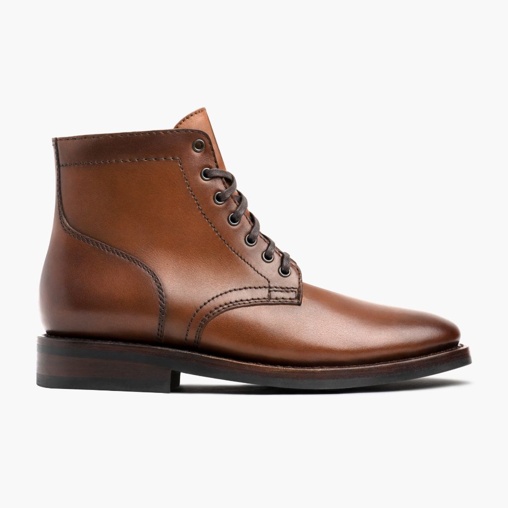 Classic Full-Grain leather Boots - Montage cousu Goodyear & détail de l'embout avant