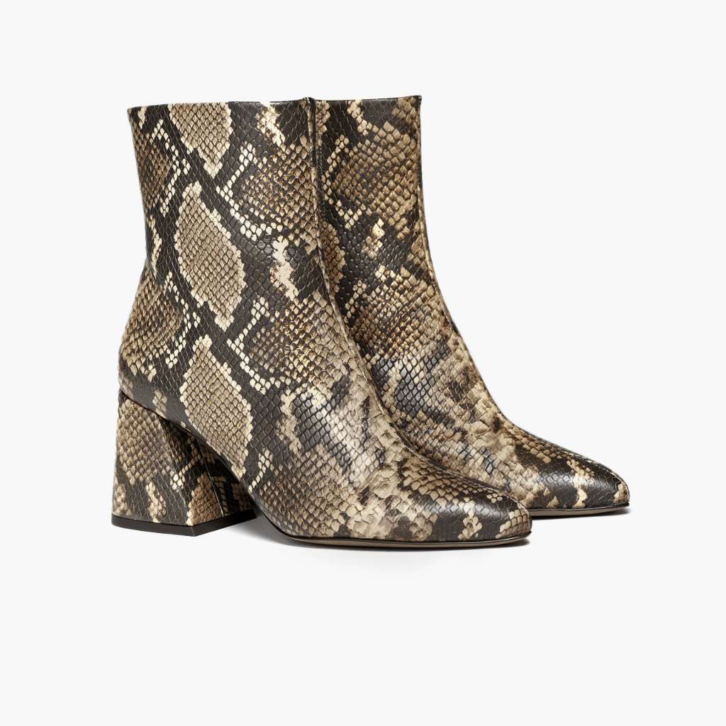 Classic Full-Grain leather Boots - Montage cousu Goodyear & détail de l'embout avant
