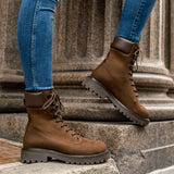 Cushioned Leather Insole & Ergonomic Arch Support Construction Detail