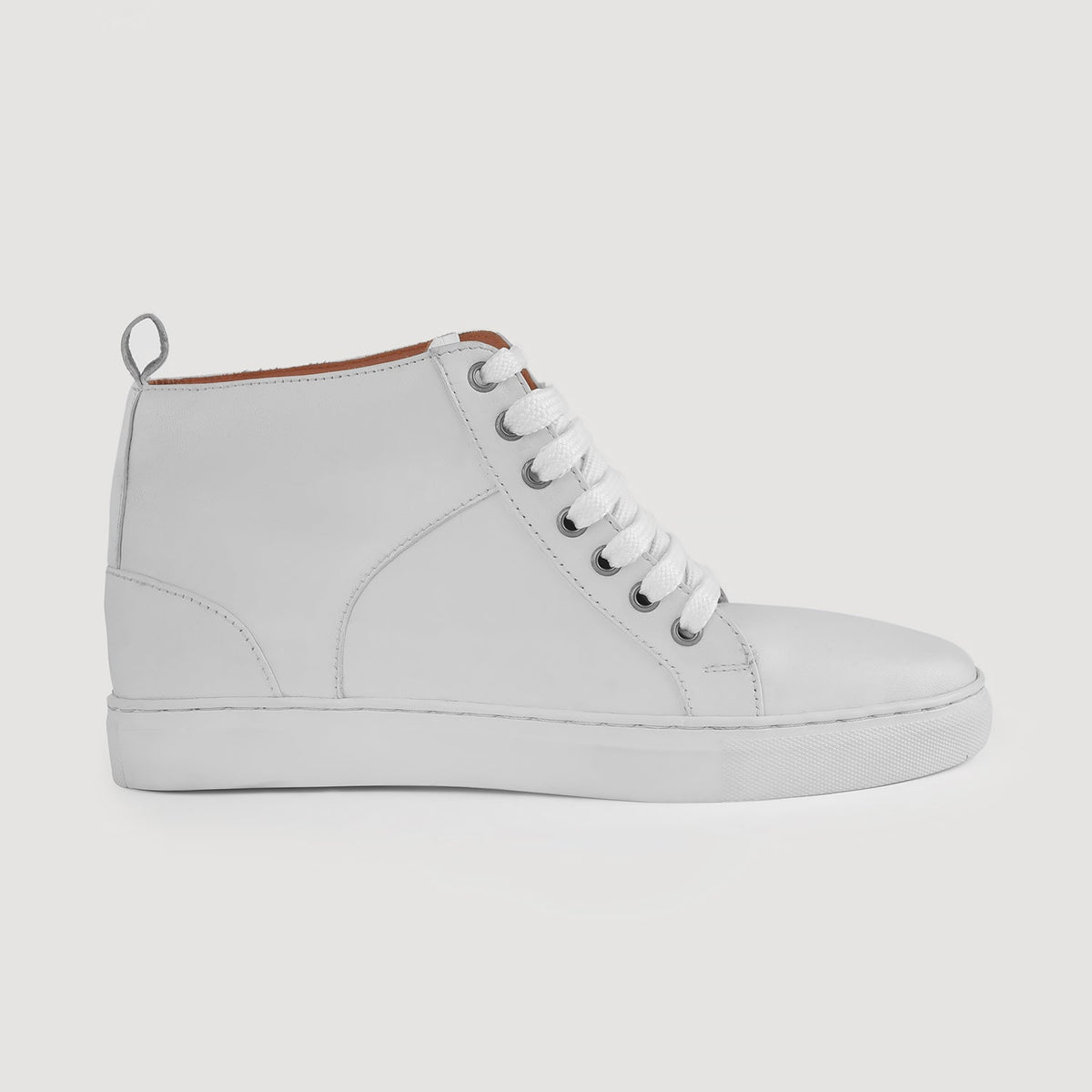 White Full-Grain leather Sneakers - Montage cousu Goodyear & détail de l'embout avant