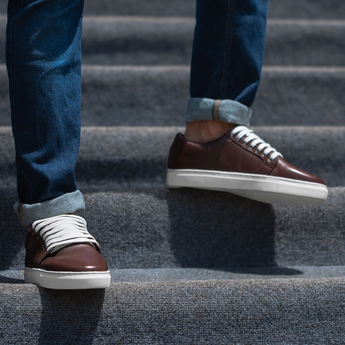 Murphy Low Top Bordeaux Baskets en cuir pour Homme - Contrefort de talon renforcé & surpiqûres doubles de précision