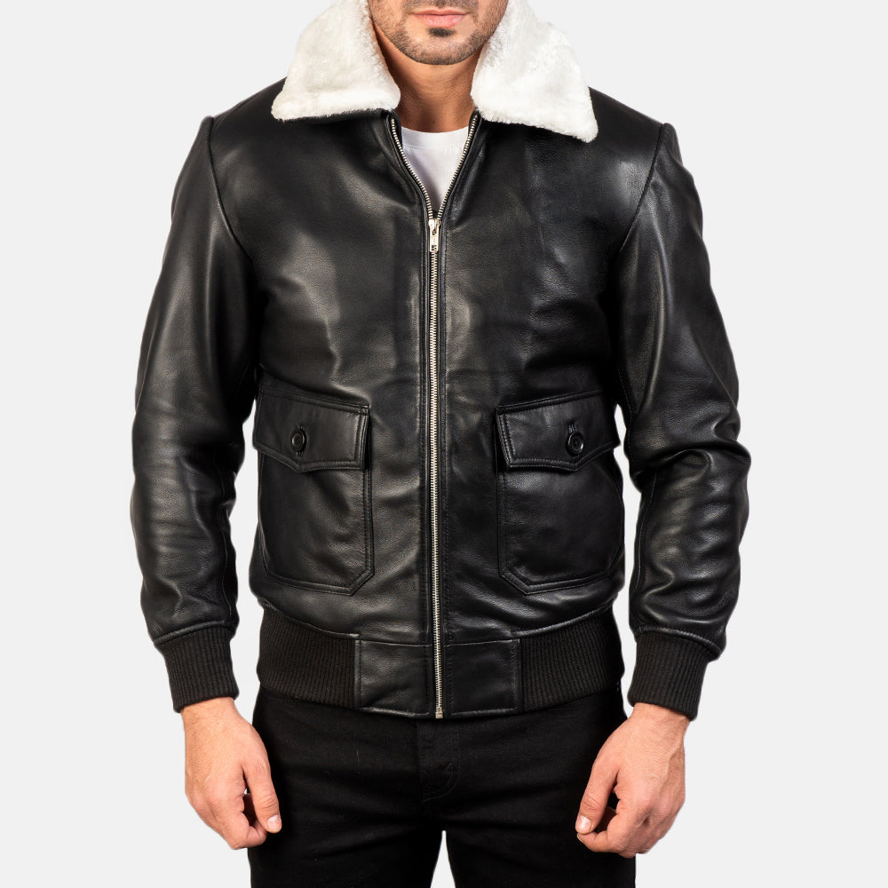 
Vue détaillée of Shirt with Removable Fur & Zipper Hardware on Airin G-1 Black & White Leather Bomber Jacket