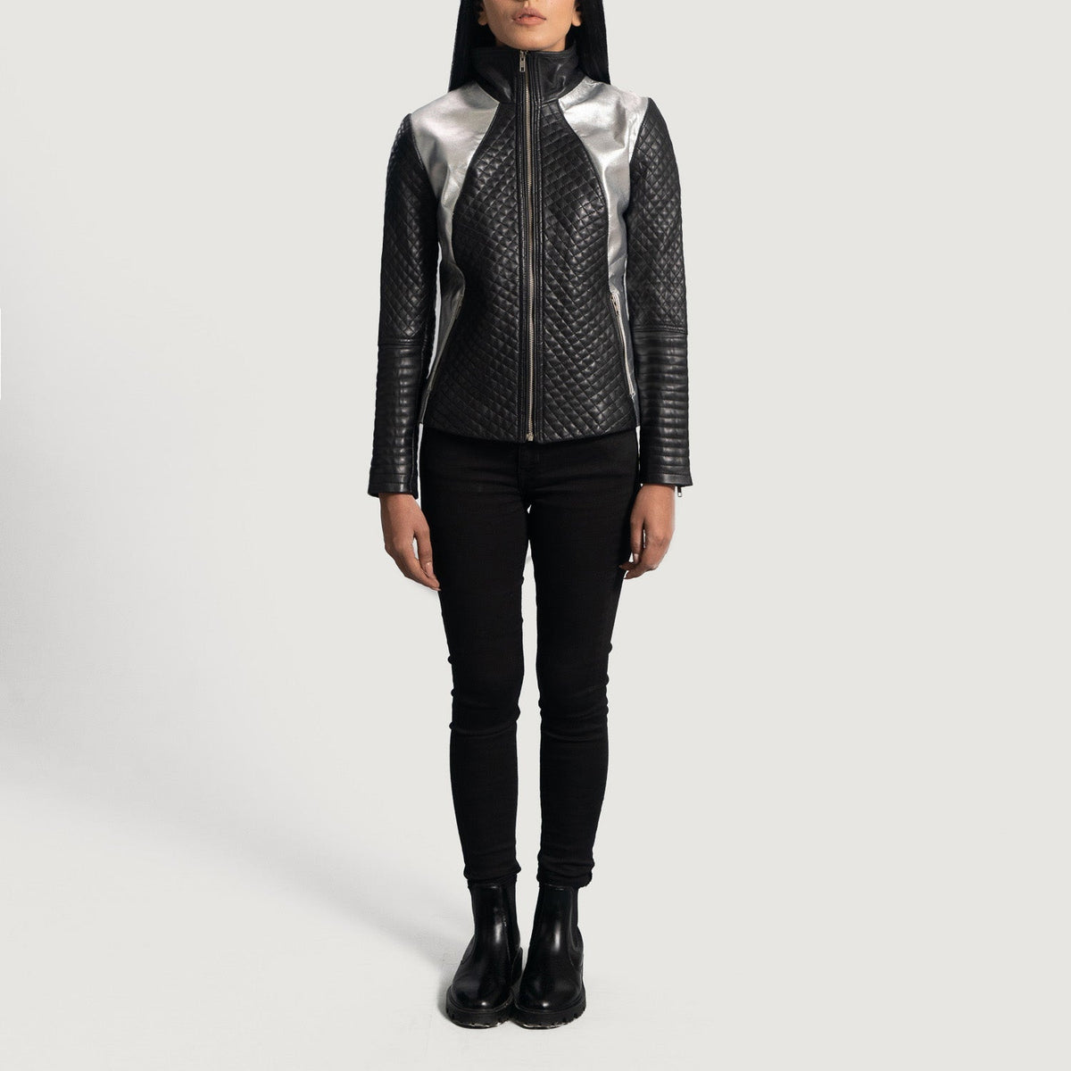 Vue détaillée of High Neck &amp; Zipper Hardware on Women's Alia Metallic Noir Veste Motard en Cuir pour Femme