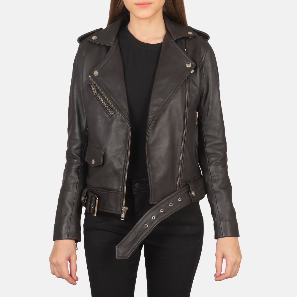 
Alison Marron Veste Motard en Cuir pour Femme in Brown Sheepskin Leather - Vue de face & silhouette ajustée | Acheter en ligne
