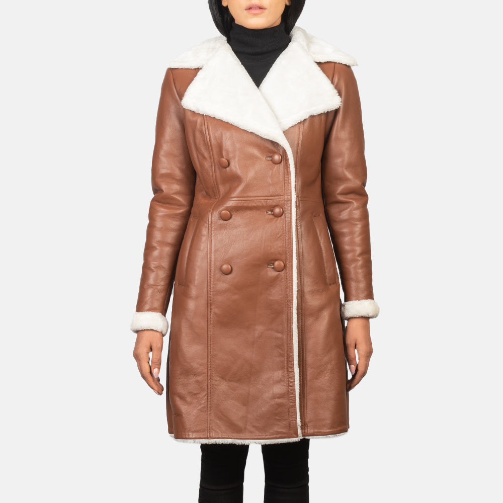 Vue détaillée of Notch &amp; Leather Buttons Hardware on Women's Amie Brown Double Breasted Shearling Coat