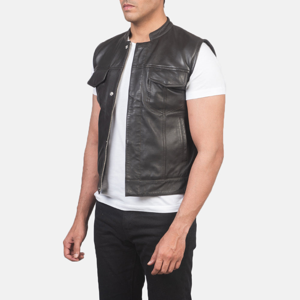 
Brown Sheepskin Leather Biker Jacket - Vue arrière montrant la carrure ajustée et l'ourlet net
