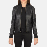 
Ava Ma-1 Black Leather Bomber Jacket in Black Sheepskin Leather - Vue de face & silhouette ajustée | Acheter en ligne
