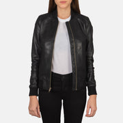 
Bliss Noir Blouson Bombardier en Cuir pour Femme in Black Sheepskin Leather - Vue de face & silhouette ajustée | Acheter en ligne