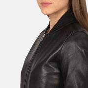 
Vue intérieure Showing Quilted Polyester Lining & Deux poches intérieures fonctionnelles