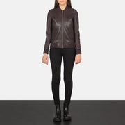 Women's Bliss Bordeaux Blouson Bomber en Cuir pour Femme - Vue de profil avec coupe de manche ergonomique