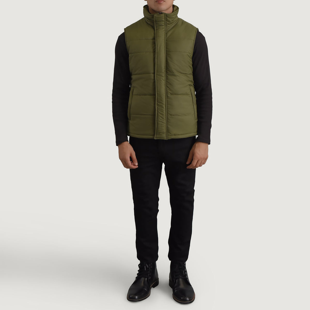 Bryan Vert Puffer Vest pour Homme - Vue de profil avec coupe de manche ergonomique