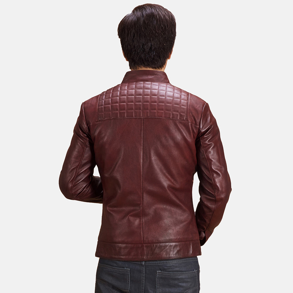 Vue détaillée of Band with Snap Button &amp; Zipper Hardware on Burgunn Dee Bordeaux Veste Motard en Cuir pour Homme