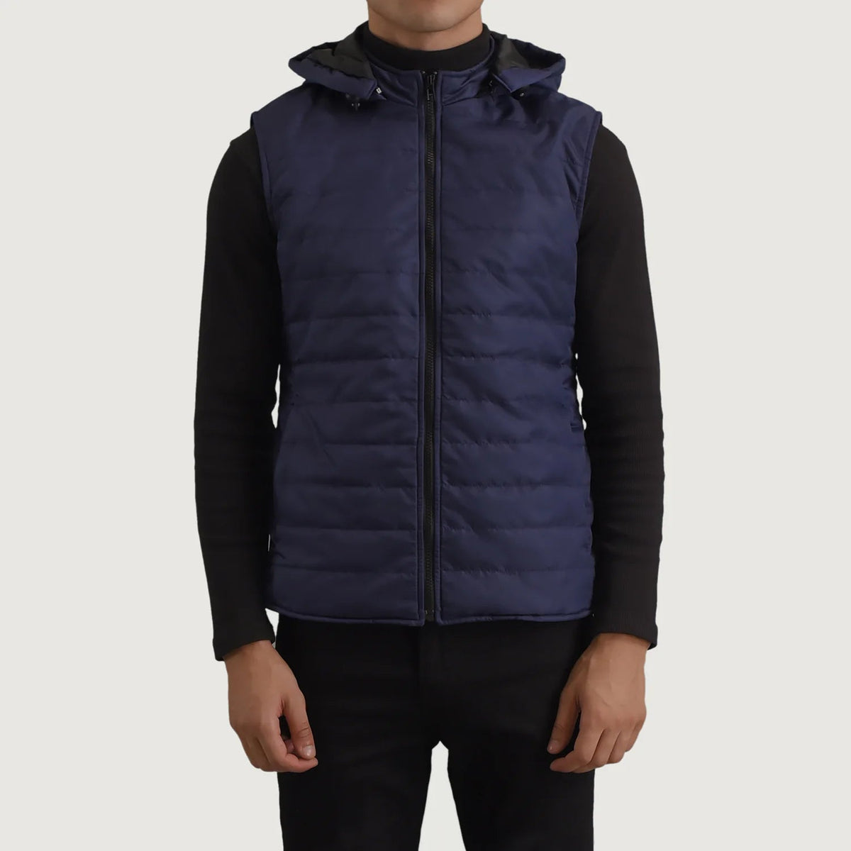 
Vue détaillée of Classic Collar & Zipper Hardware on Carlo Bleu Doudoune sans manches à capuche pour Homme
