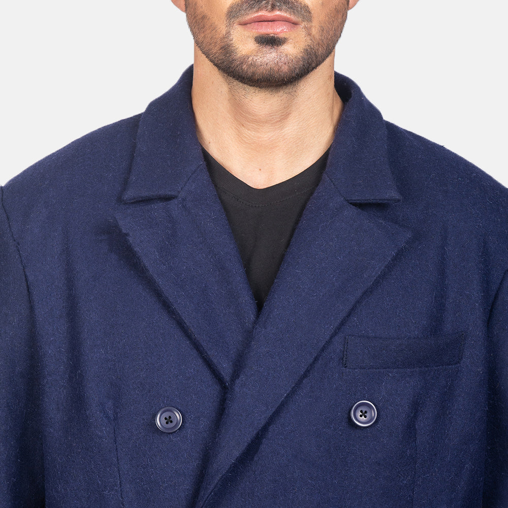 Vue détaillée of Notch &amp; Button Hardware on Blue Wool Double Breasted Coat