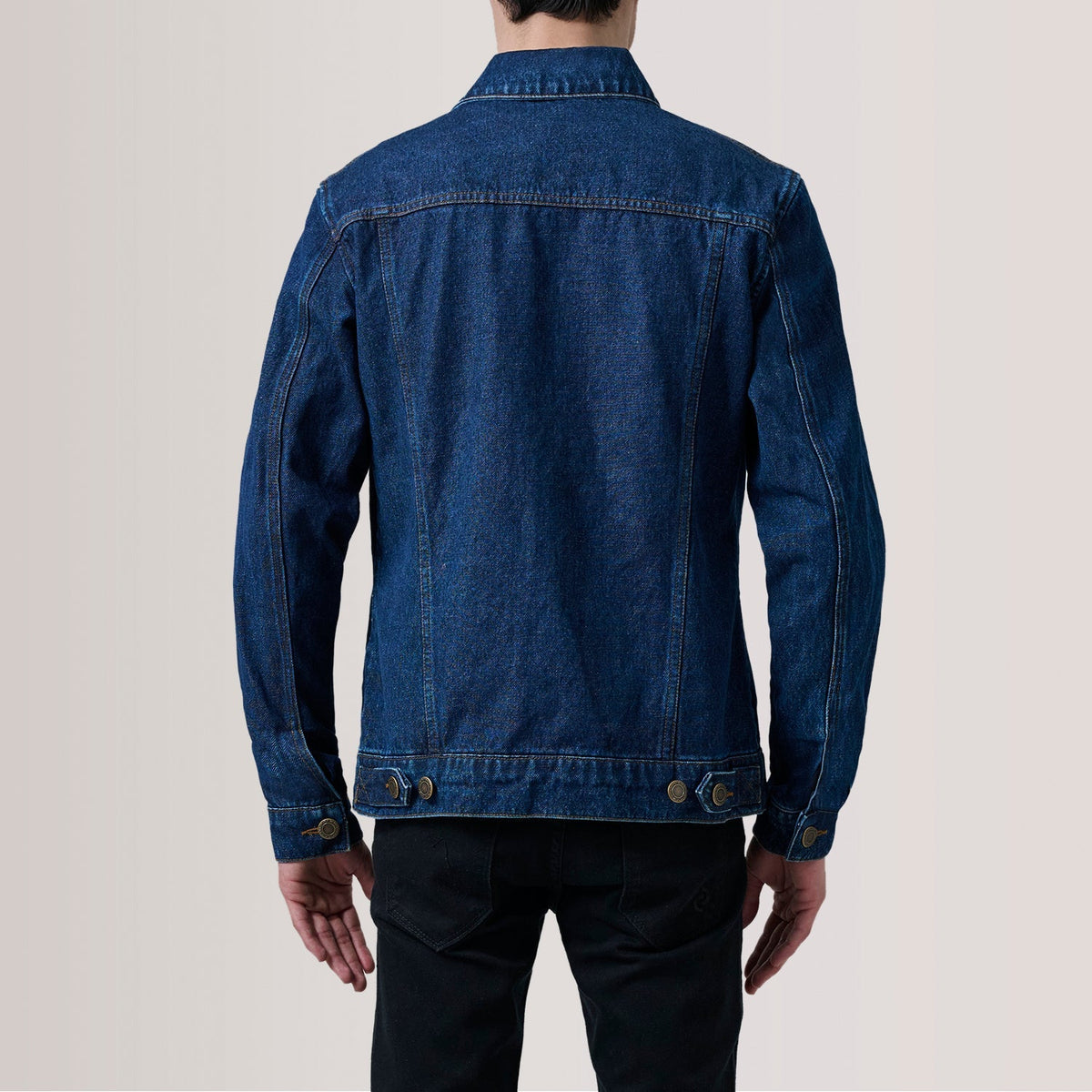 Vue détaillée of Classic Collar &amp; Heavy-Duty Zipper Hardware on Conard Dark Bleu Denim Trucker Veste en Cuirpour Homme For Men