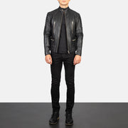 
Damian Grey Suede Biker Jacket - Vue de profil mettant en valeur la coupe de manche ergonomique