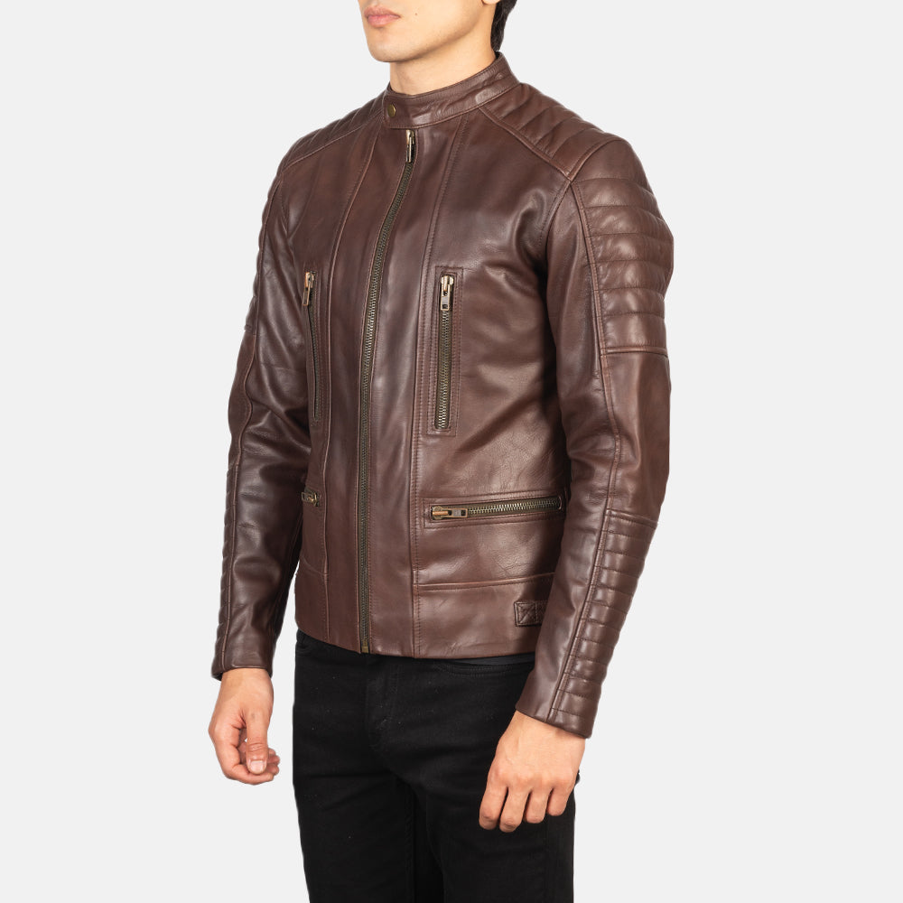 
Perspective portée de Damian Grey Suede Biker Jacket sur modèle - Tombé naturel à la lumière du jour