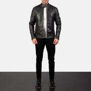 
Dean Noir Veste Motard en Cuir pour Homme - Vue de profil mettant en valeur la coupe de manche ergonomique