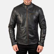 
Gros plan sur le col à bouton-pression et les finitions zippées de Dean Noir Veste Motard en Cuir pour Homme