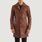 
Vue détaillée of Notch & Button Hardware on Don Long Marron Manteau en Cuir pour Homme
