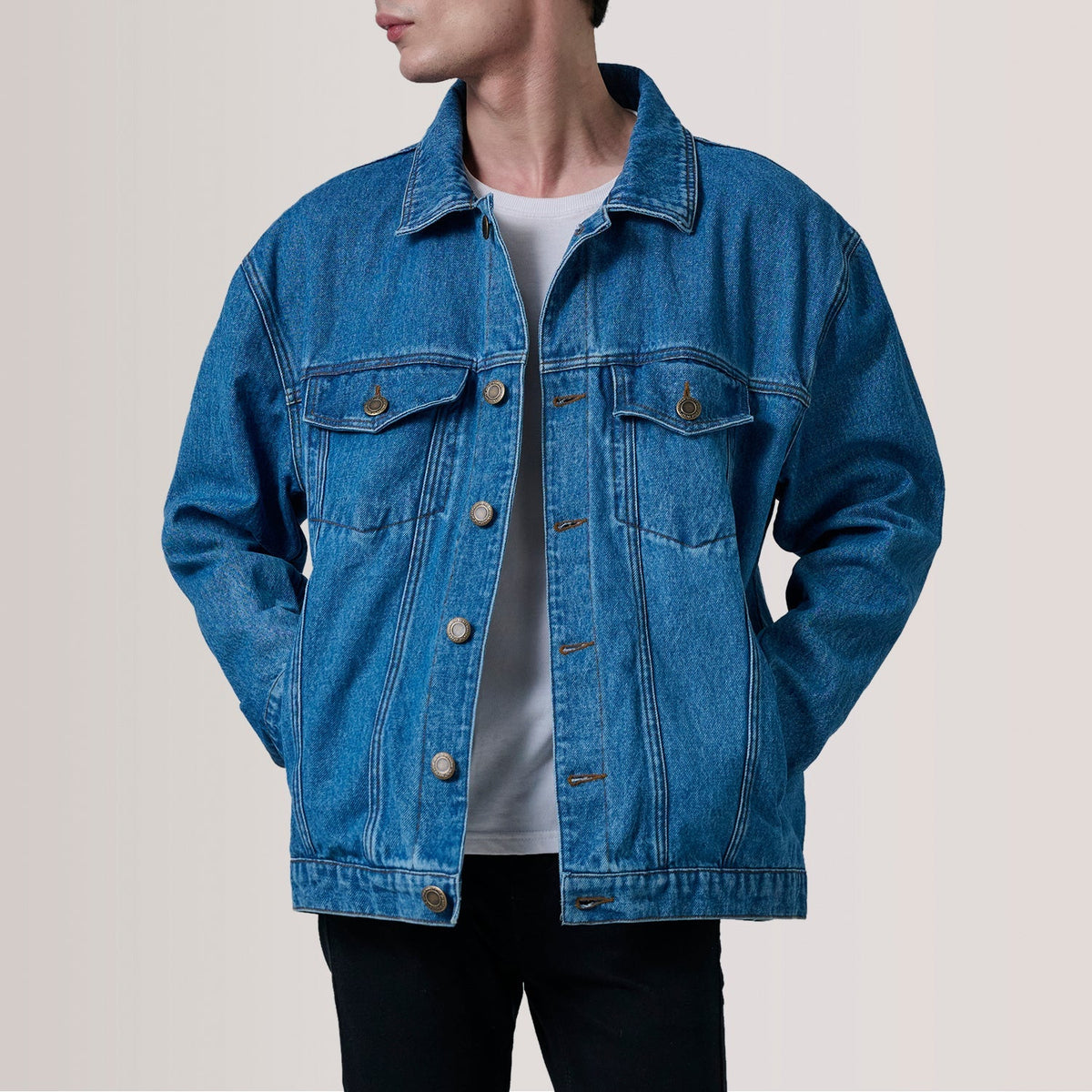Authentic Full-Grain Leather Grain Texture &amp; Heavy-Duty Seam Stitching Detail