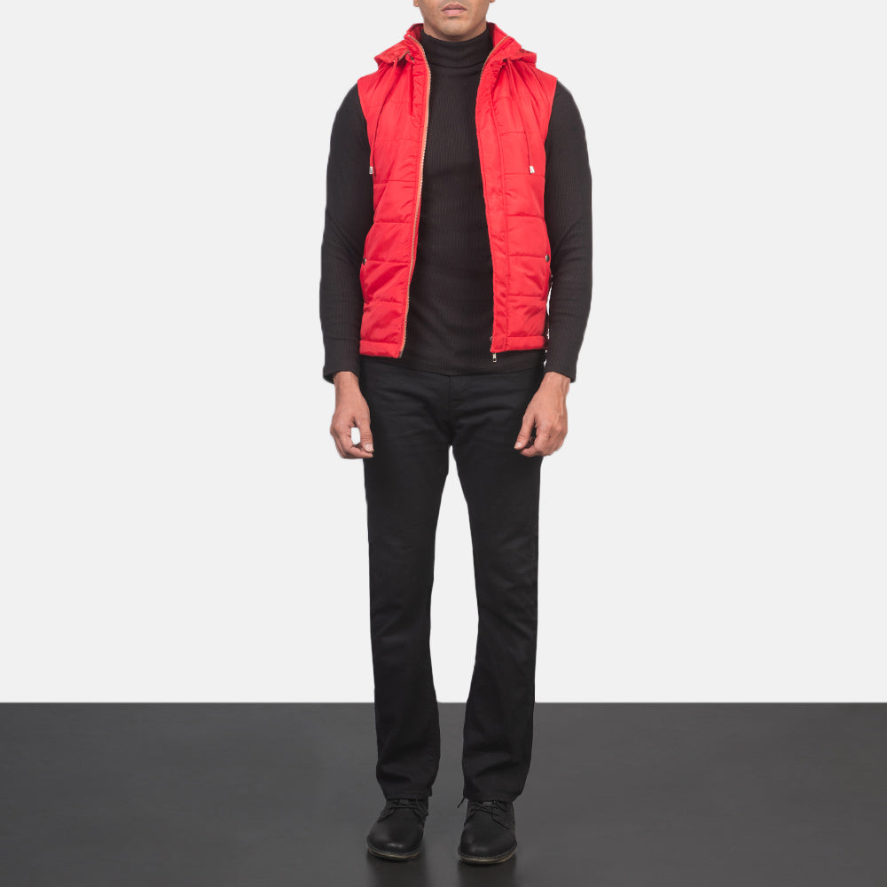 
Fuston Rouge Doudoune sans manches à capuche pour Homme - Vue de profil mettant en valeur la coupe de manche ergonomique