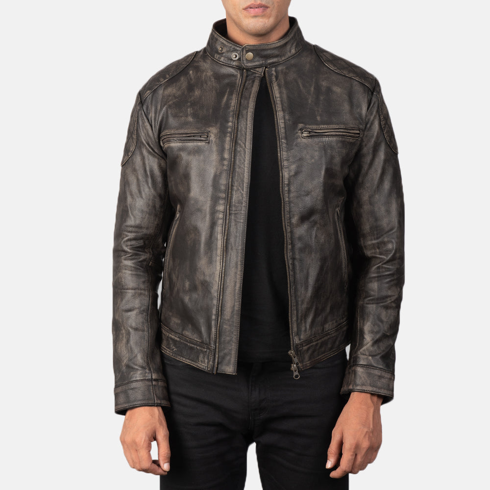 Men's Gatsby Quilted Distressed Brown Leather Jacket in Distressed Brown Goatskin Leather - Vue de face &amp; silhouette ajustée | Acheter en ligne