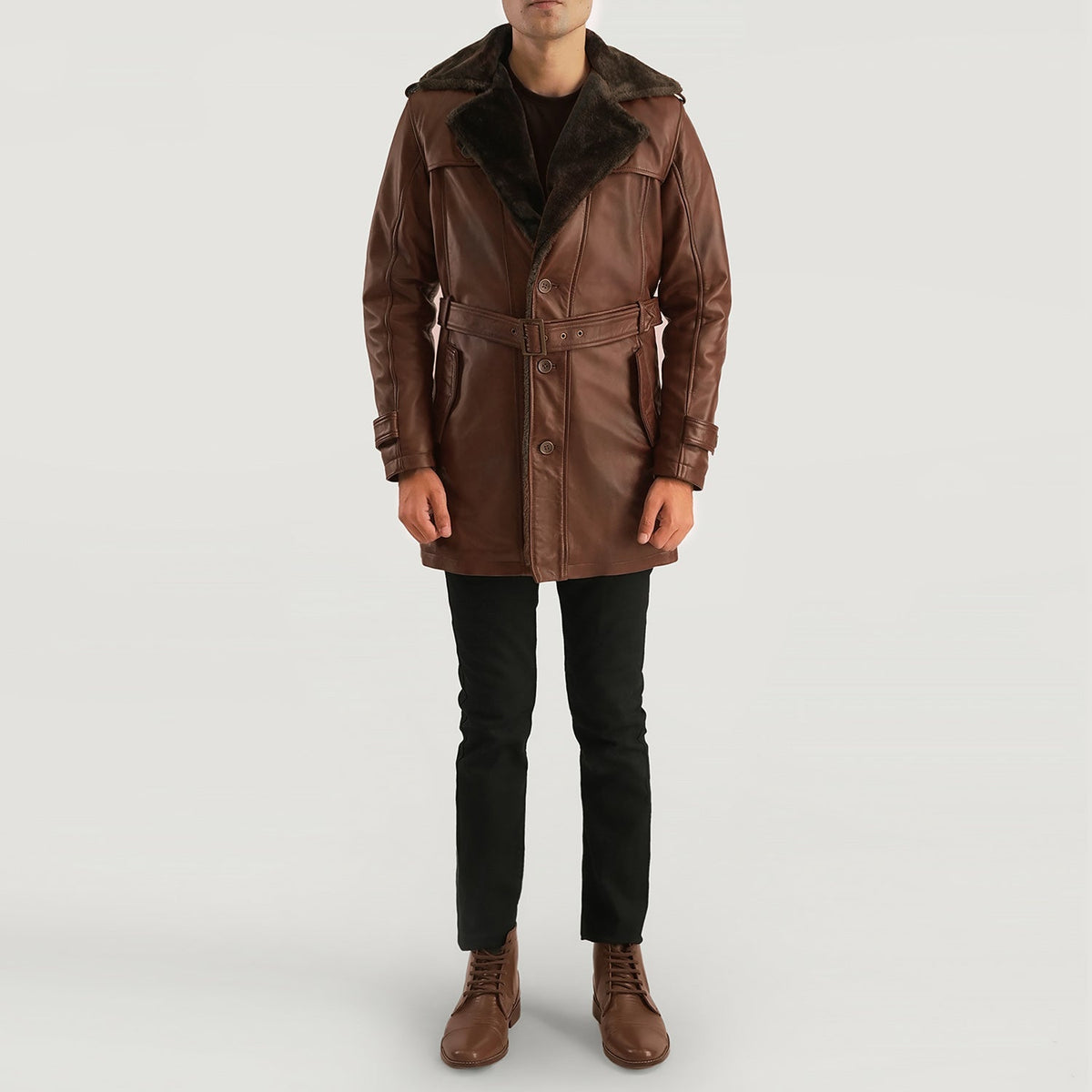 Vue détaillée of Notch &amp; Button Hardware on Men's Hunter Patine Usée Marron Fur Manteau en Cuir pour Homme