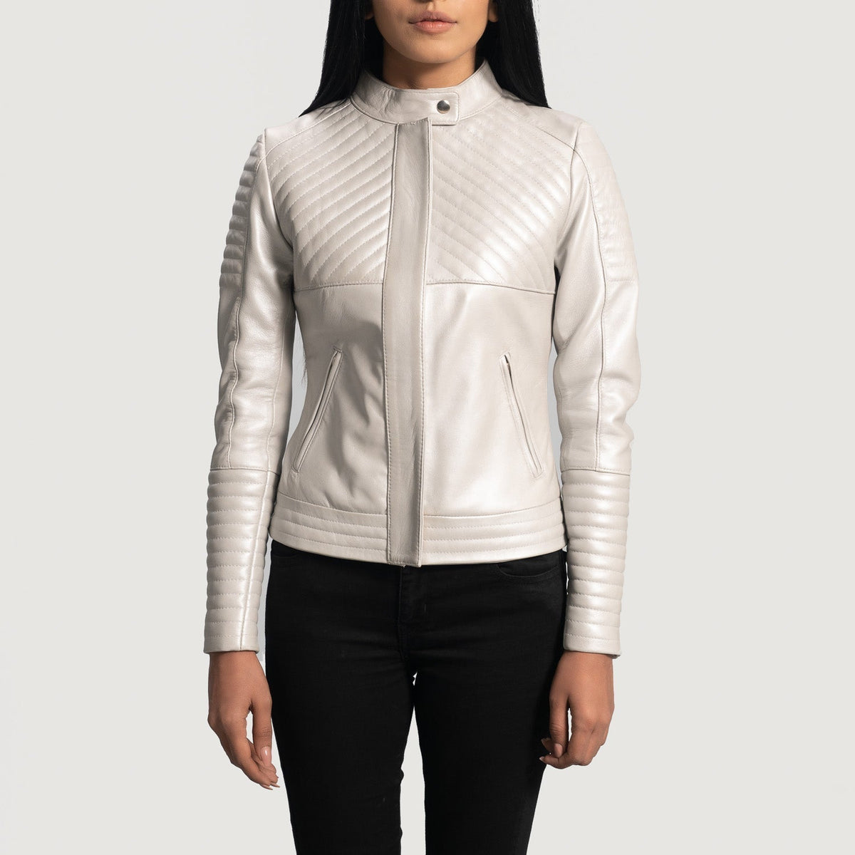 Carolyn Matelassé Marron Vieilli Veste Motard en Cuir pour Femme - Vue de face & silhouette ajustée | Acheter en ligne