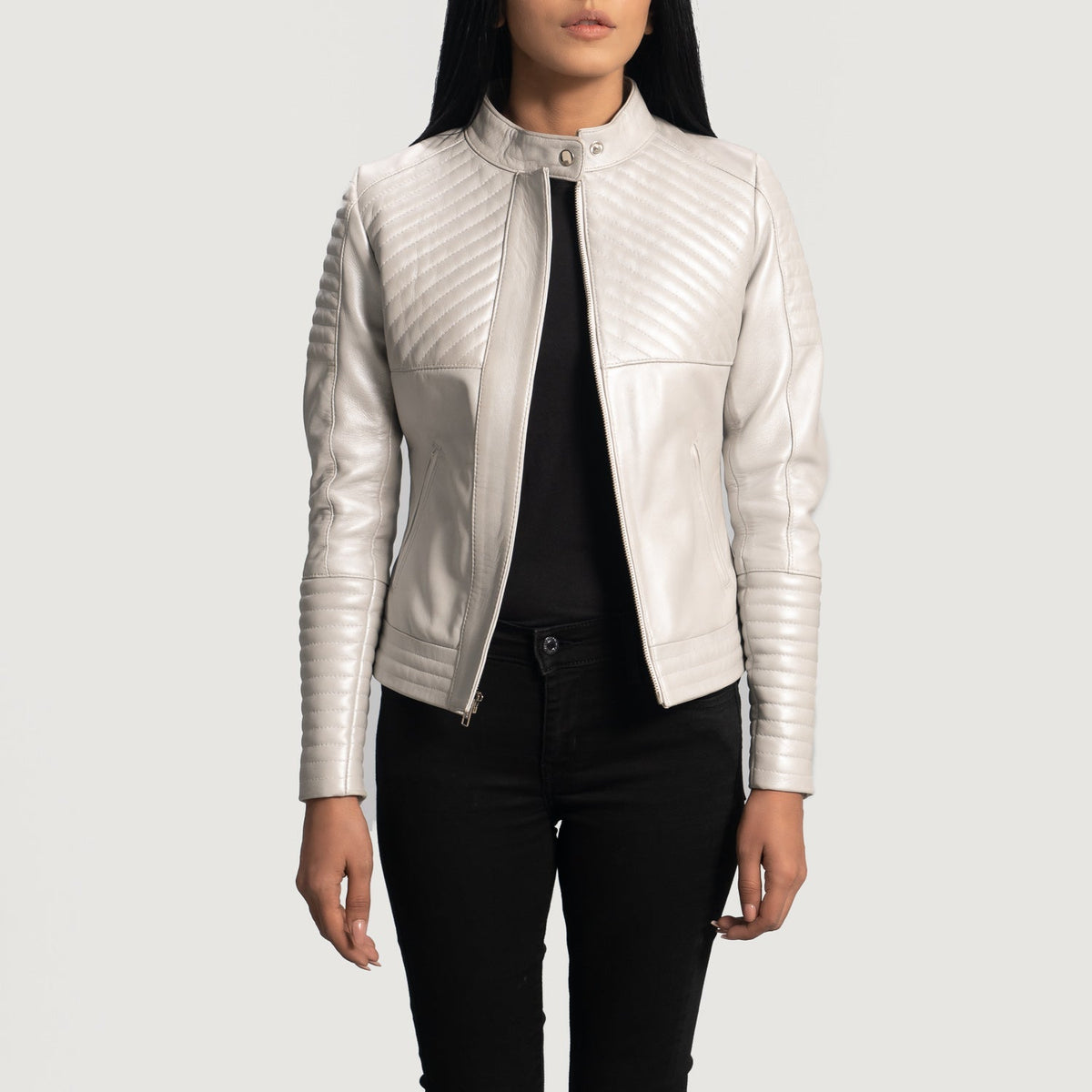 Carolyn Matelassé Marron Vieilli Veste Motard en Cuir pour Femme - Vue de profil mettant en valeur la coupe de manche ergonomique