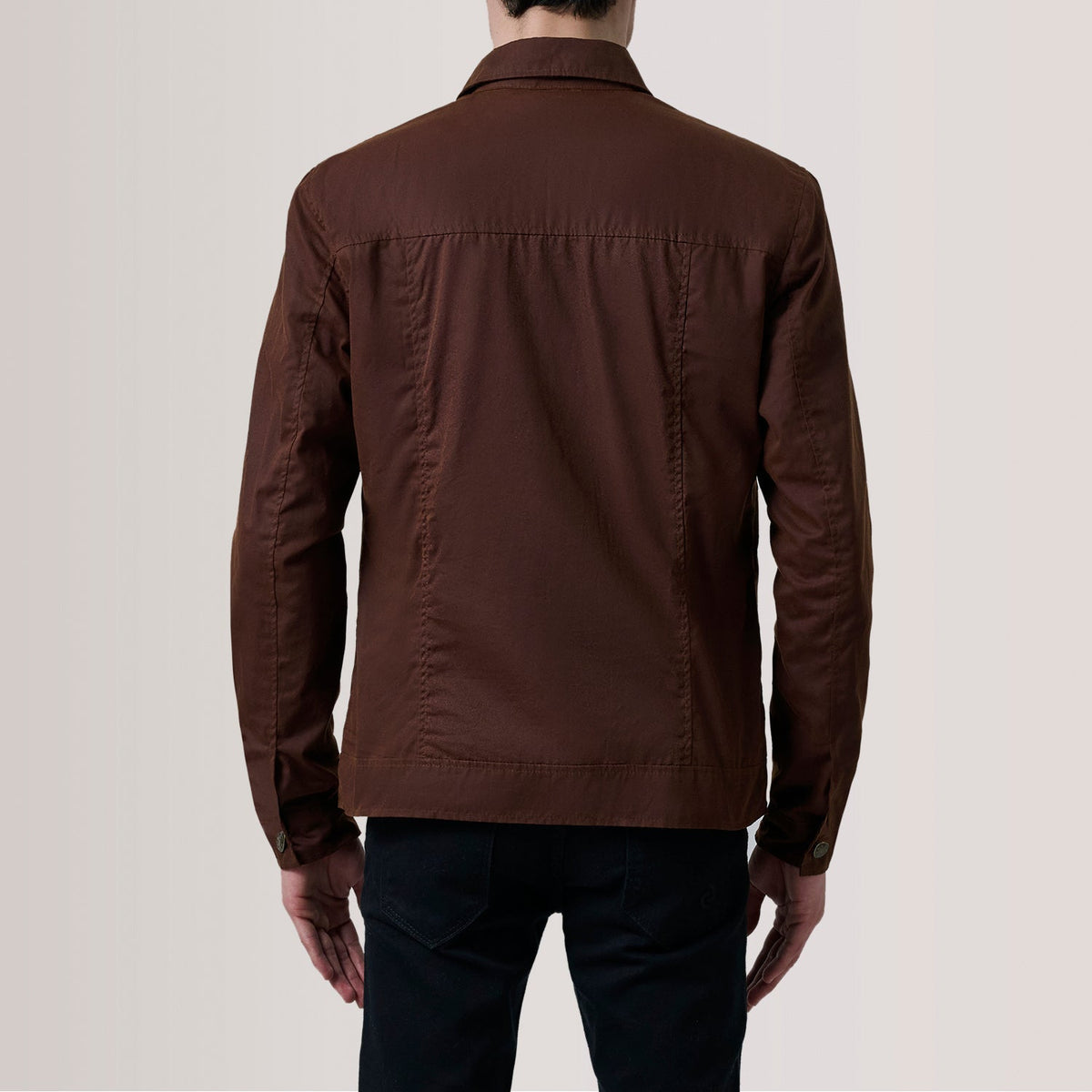 
Vue détaillée of Classic Collar & Button Hardware on Irwin Marron Waxed Canvas Field Veste en Cuir pour Homme For Men