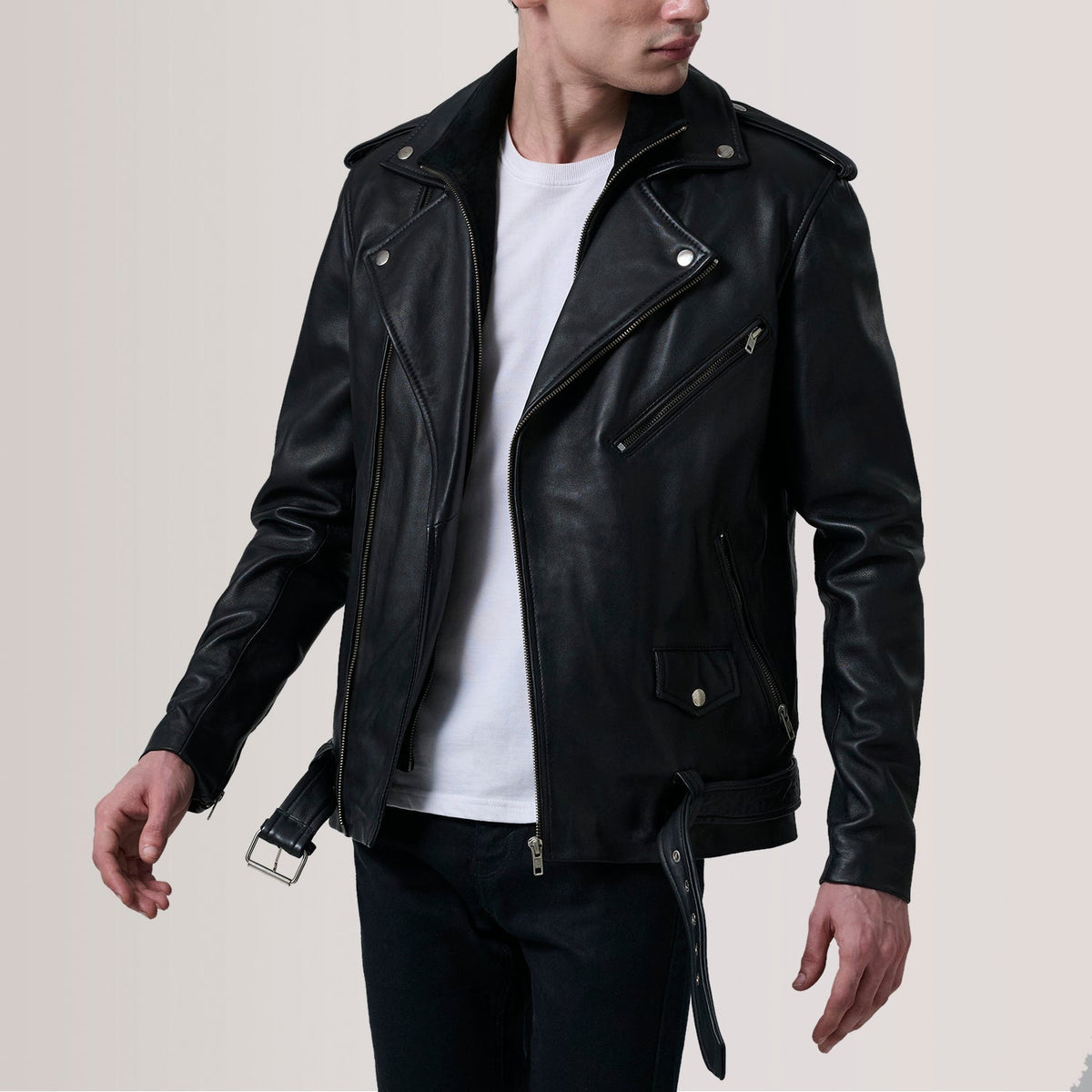 Kole Noir Leather Double Rider Veste en Cuir pour Homme For Men in Black Sheepskin Leather - Vue de face &amp; silhouette ajustée | Acheter en ligne