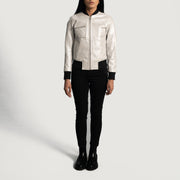 Vue détaillée of Varsity &amp; Zipper Hardware on Women's Lana Silver Blouson Bomber en Cuir pour Femme