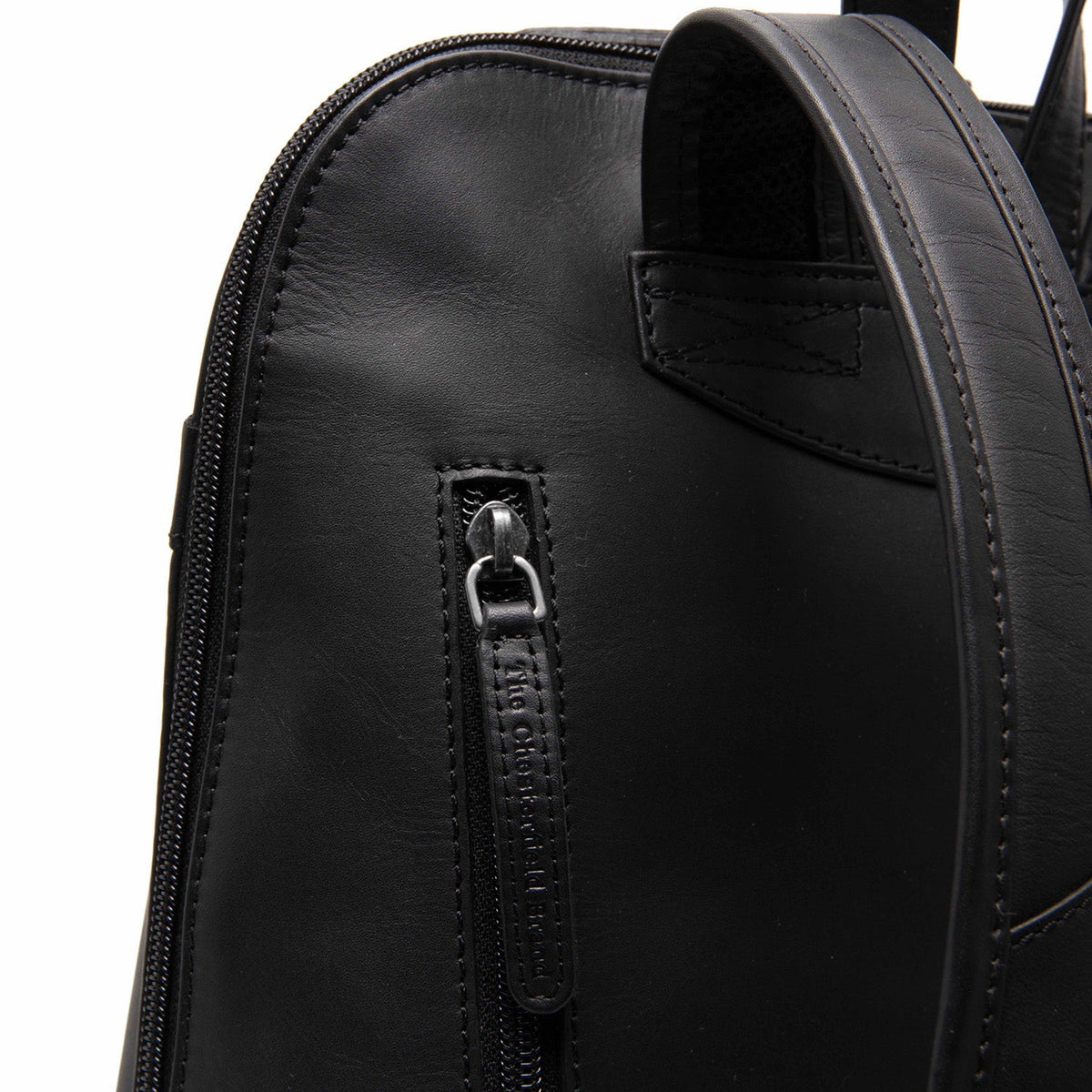 Tigris Full-Grain Leather Backpack pour Femme - Structured Side Profile Showing Gusset Depth &amp; Expansion Capacity