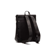 100% Full-Grain Wax Pull-Up 100% Full-Grain Leather Grain Texture &amp; Handcrafted Patina Detail