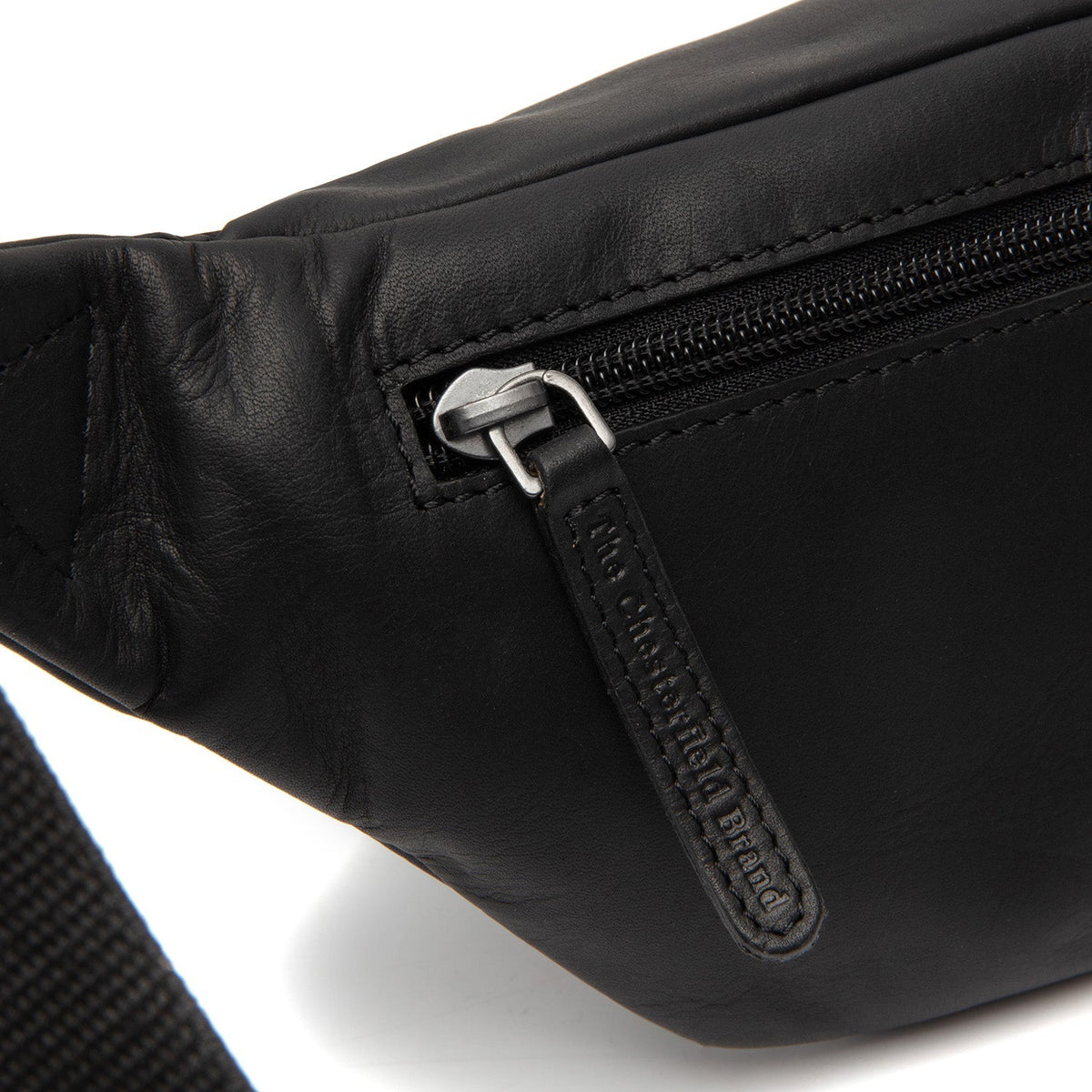 Solid Antique Brass Hardware &amp; Heavy-Duty Dual Zipper Detail on Brana Full-Grain Ceinture en Cuir Bag pour Femme