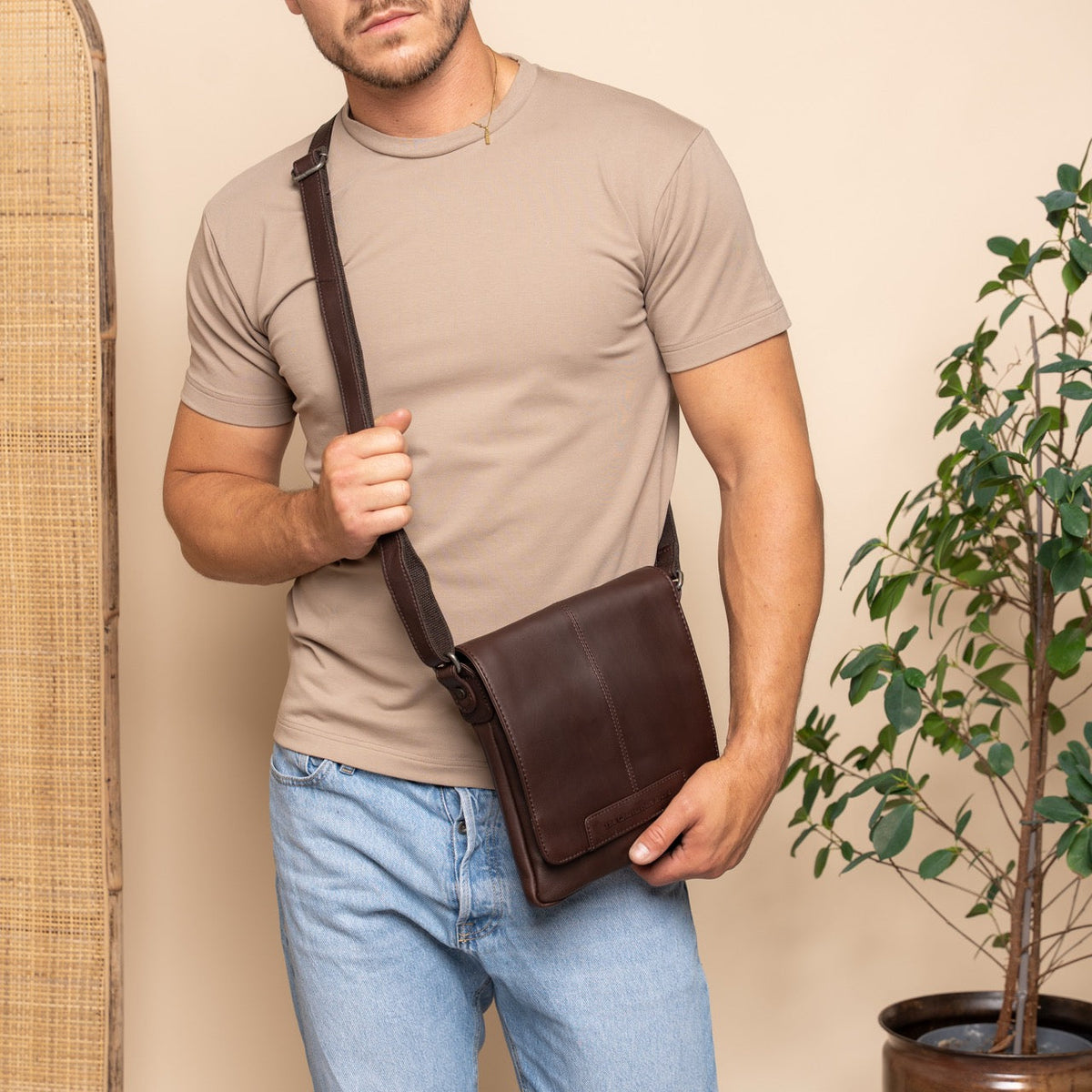 Bodin Full-Grain Leather Crossbody Bag pour Femme – Vue produit alternative 3
