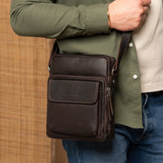 
Montira Sac besace en cuir pleine fleur – alternate product view 2