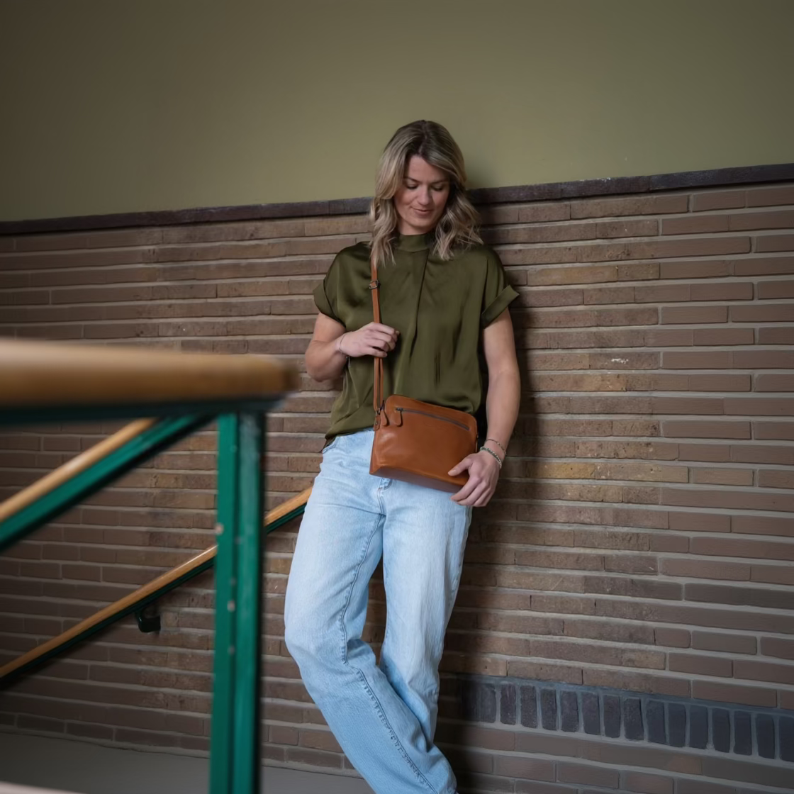 
Nebraska Sac besace en cuir pleine fleur – alternate product view 3