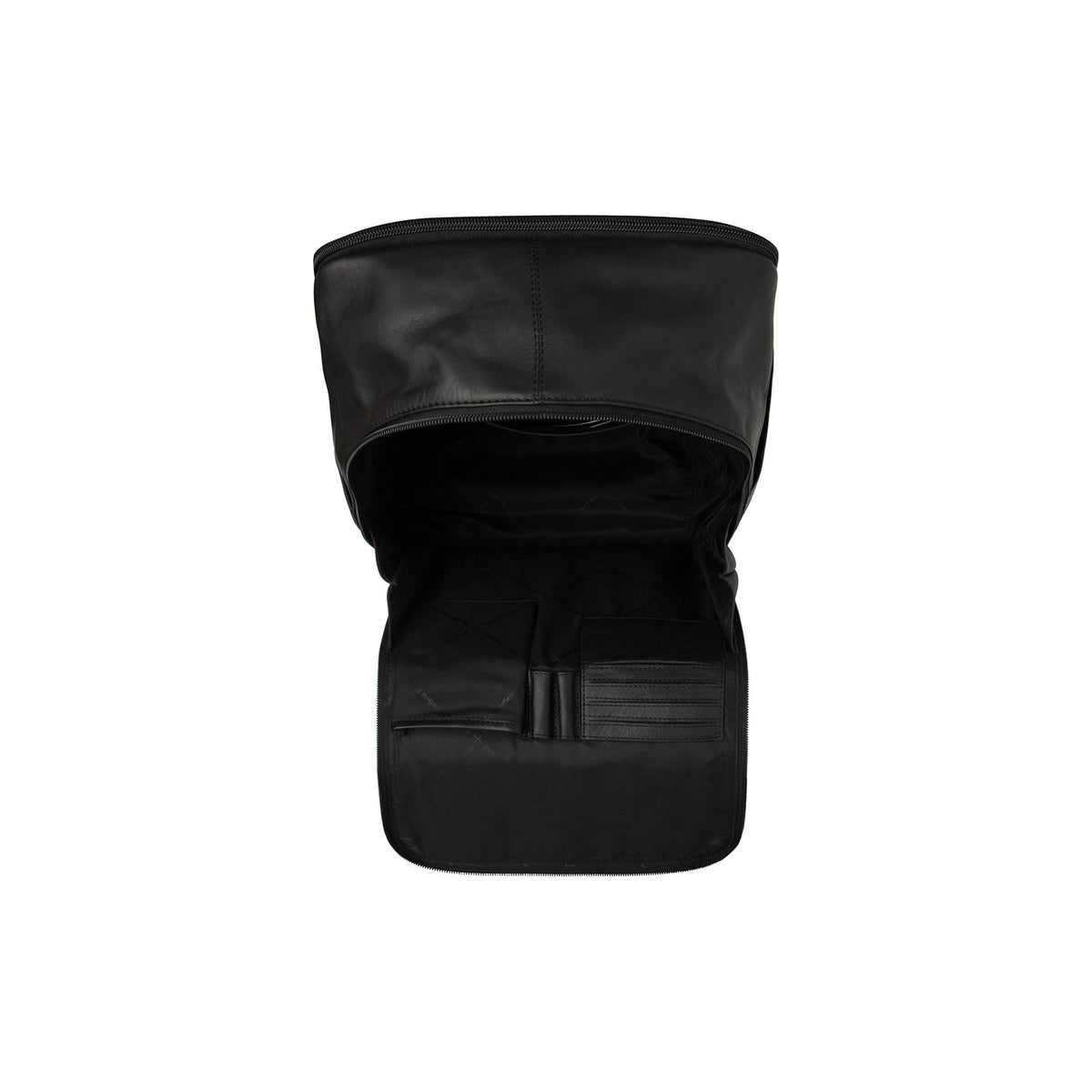 100% Full-Grain Wax Pull-Up 100% Full-Grain Leather Grain Texture &amp; Handcrafted Patina Detail