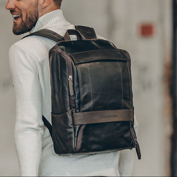Rich Full-Grain Leather Laptop Backpack pour Homme – Vue produit alternative 2