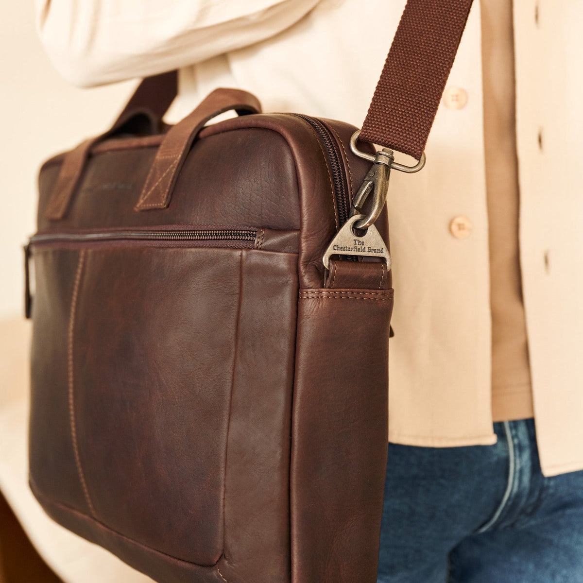 Calvi Full-Grain Leather Laptop Bag pour Femme – Vue produit alternative 3